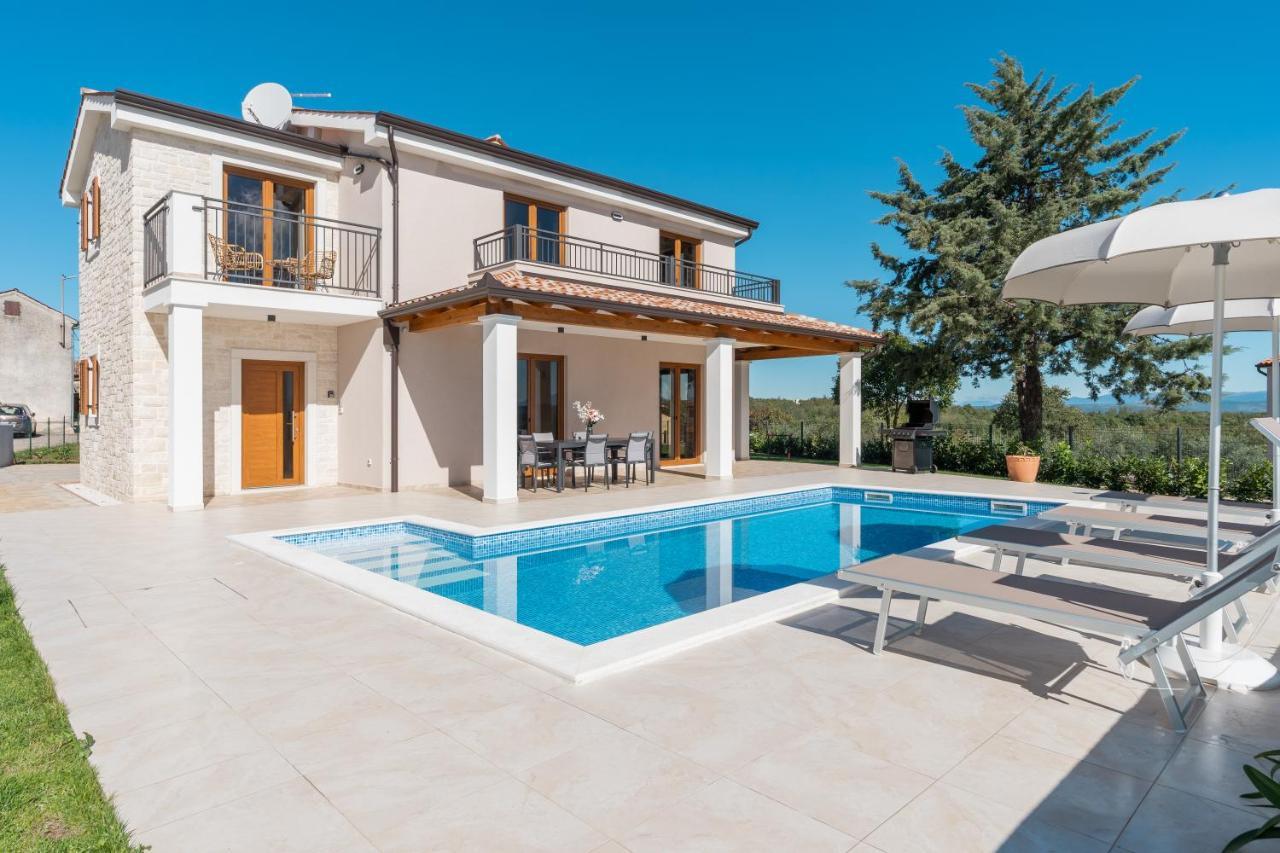 Villa Atop The Village With Stunning View Vizinada Экстерьер фото